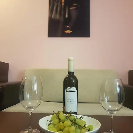 Apart Camelot Apartment *
