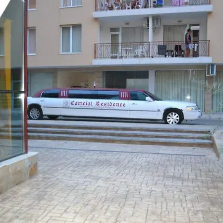Apart Camelot Апартаменты Солнечный берег